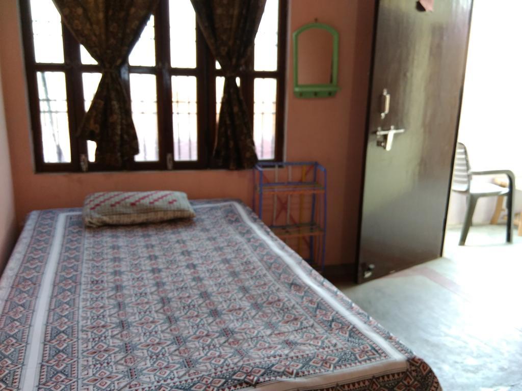 Asha Paying Guest House - Varanasi — Photos 2